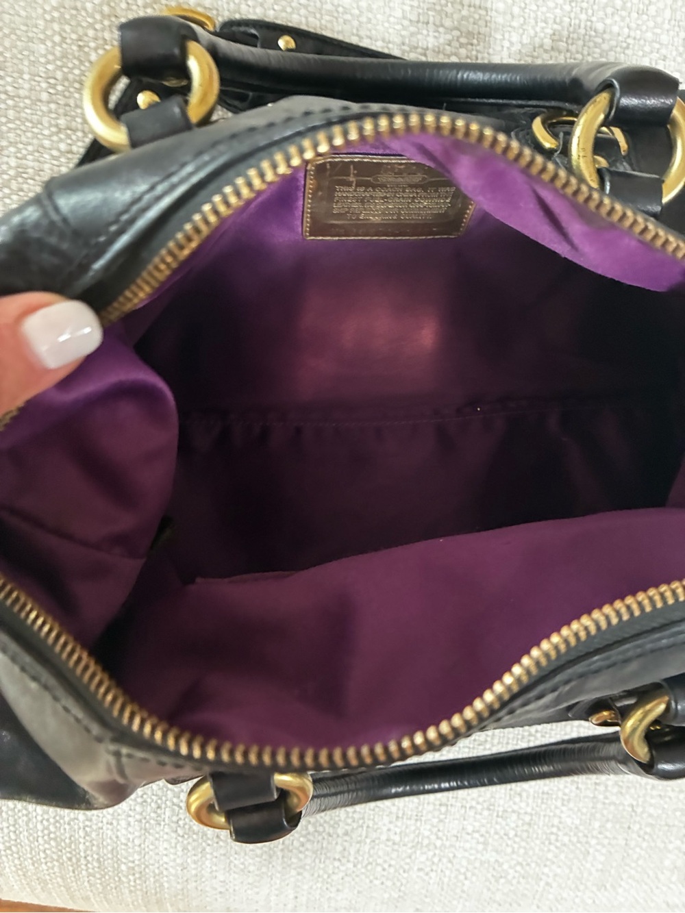 Coach EUC Madison Sabrina Black Leather Shoulder Satchel with Gold Hardware - Picture 15 of 16